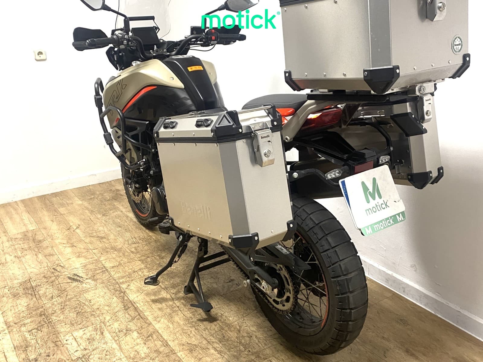 BENELLI TRK 702 X (3 MALETAS)
