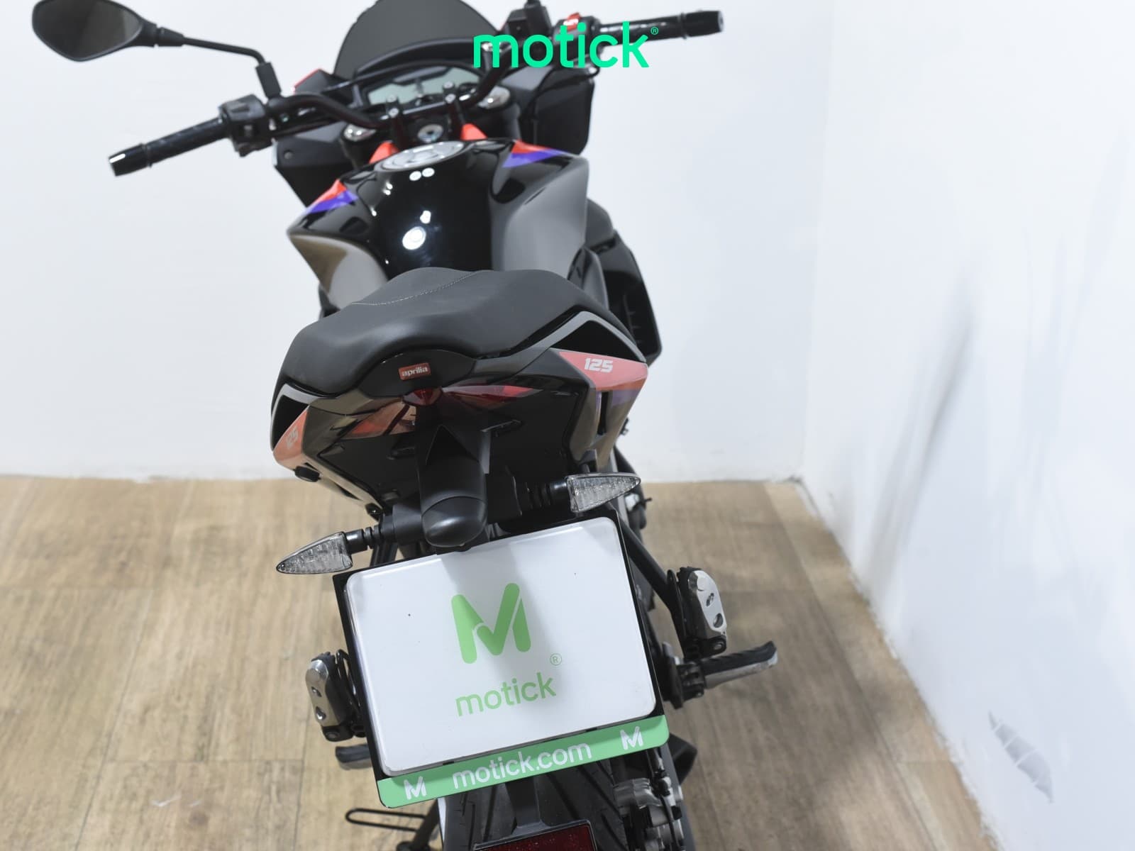 APRILIA TUONO 125