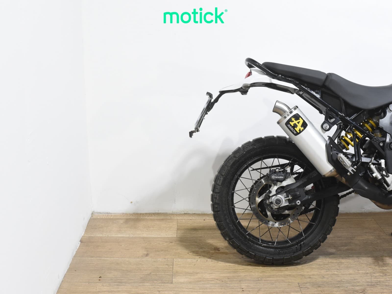 DUCATI DESERT X