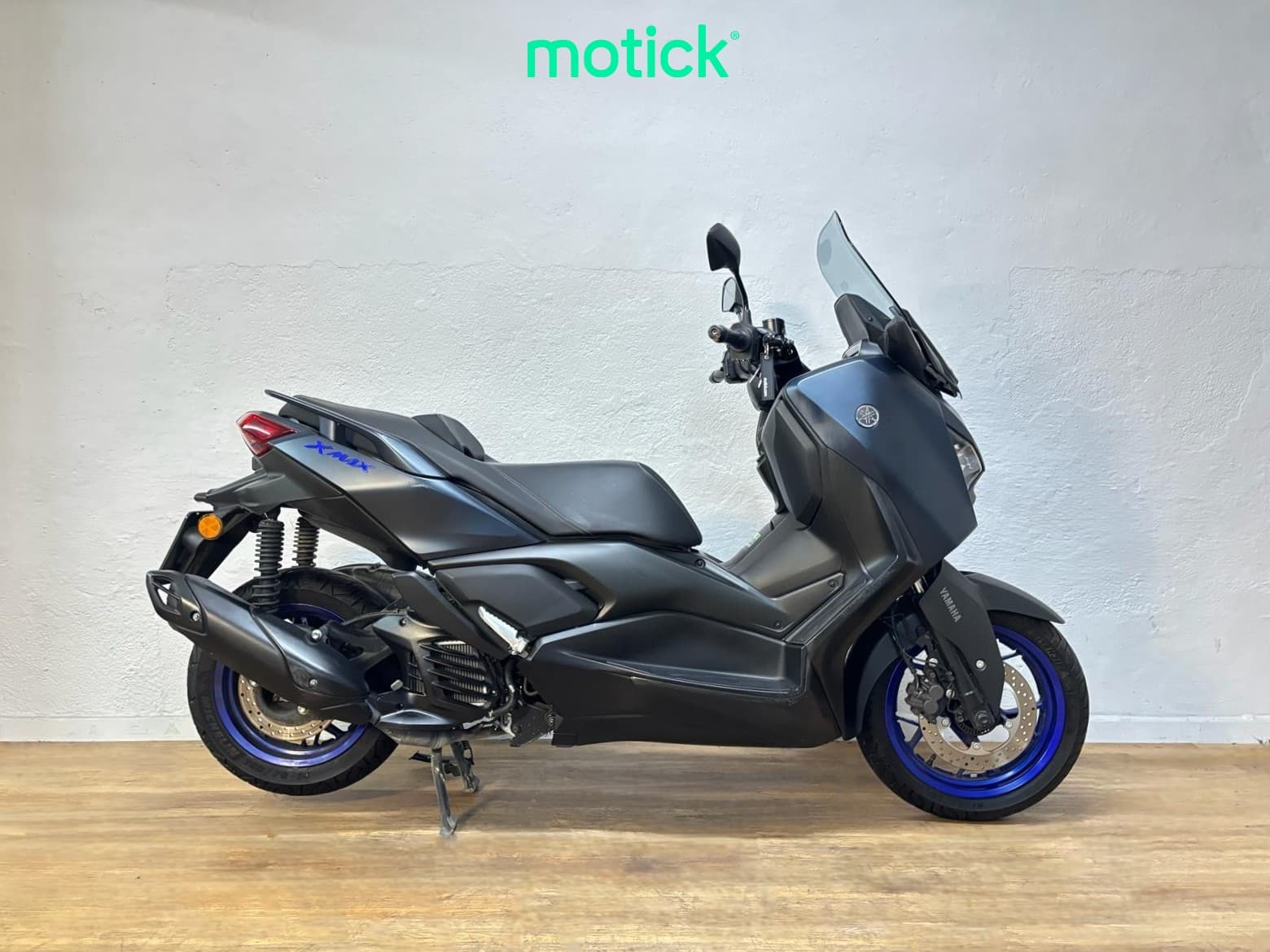 YAMAHA XMAX 125