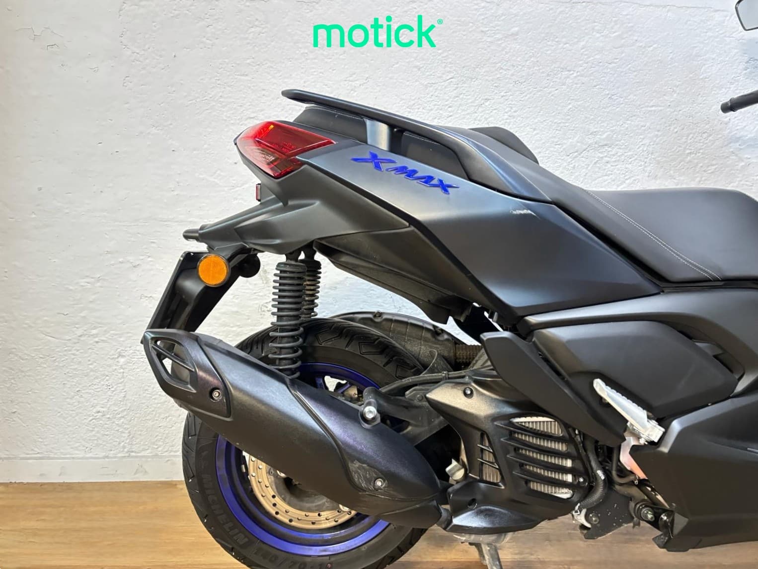 YAMAHA XMAX 125