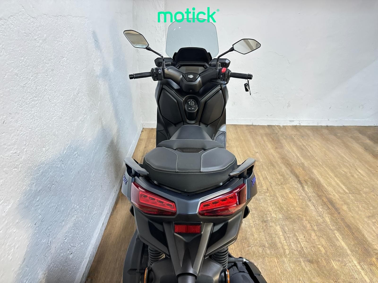 YAMAHA XMAX 125