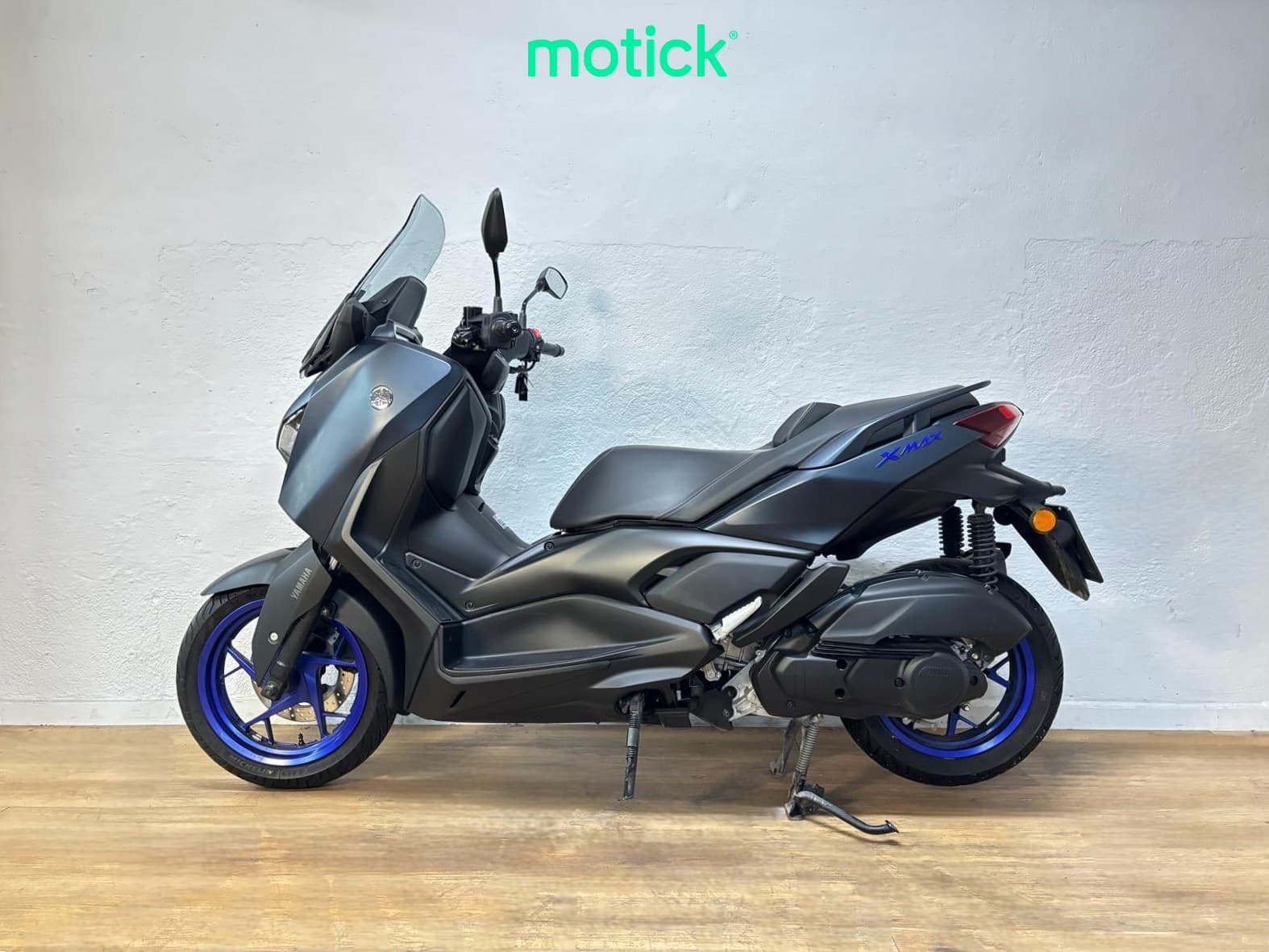 YAMAHA XMAX 125