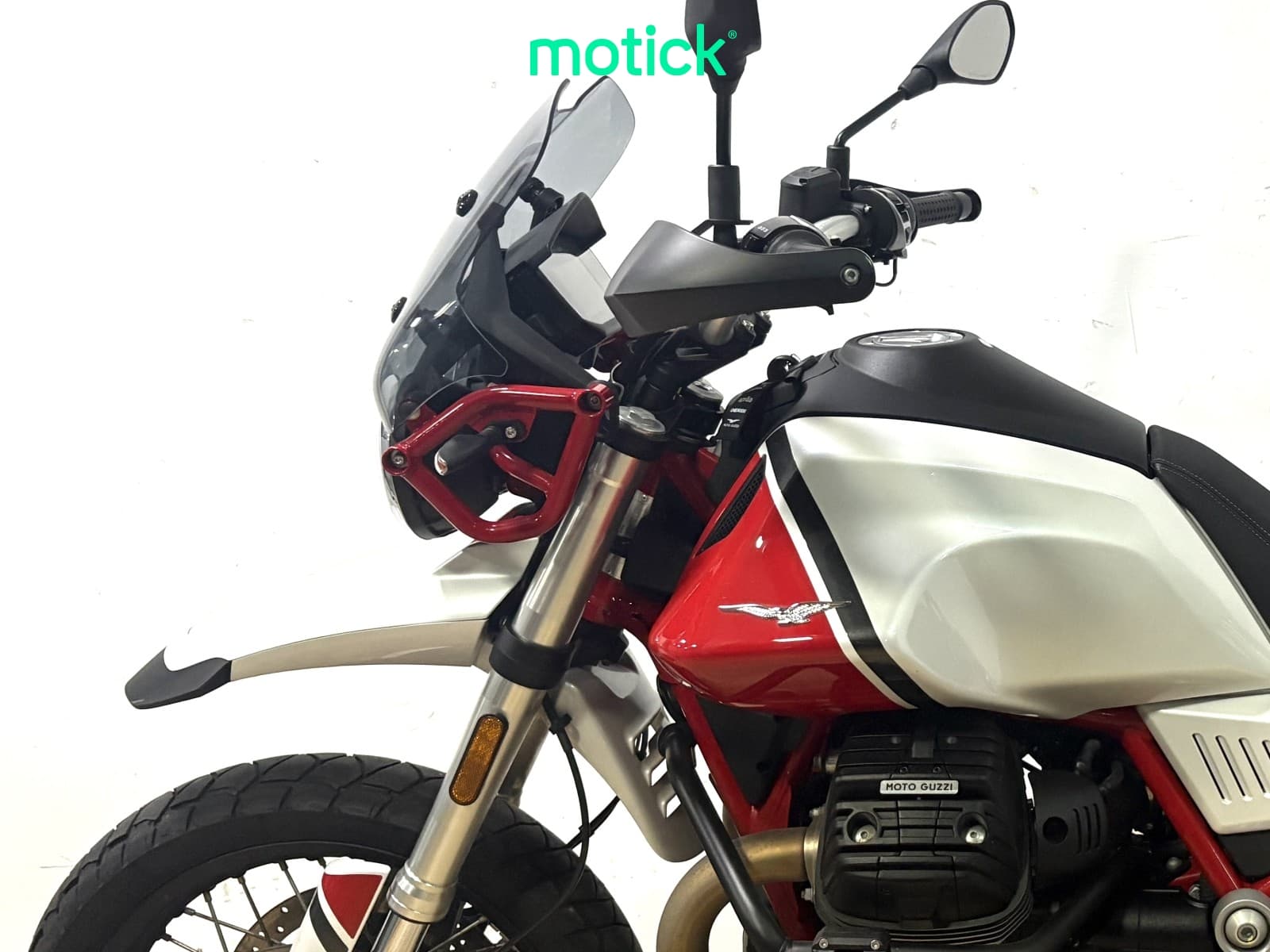 MOTO GUZZI V85 TT