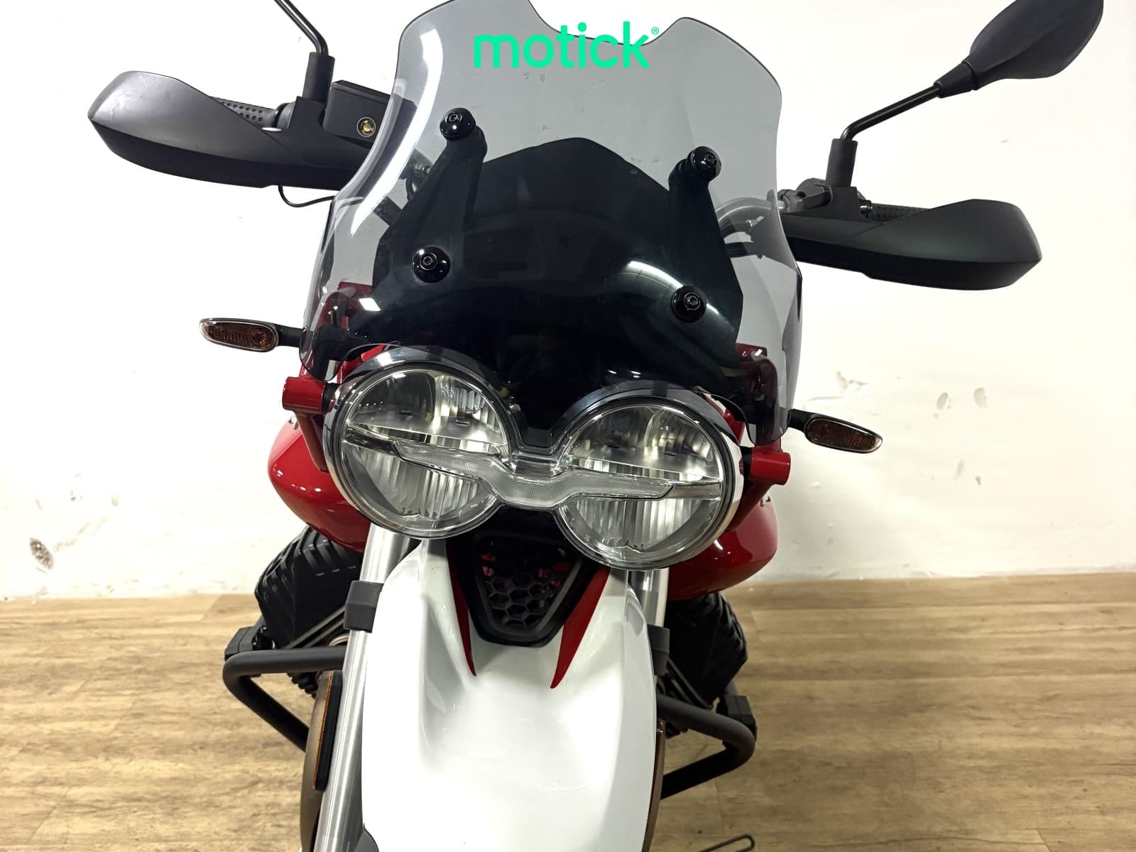 MOTO GUZZI V85 TT