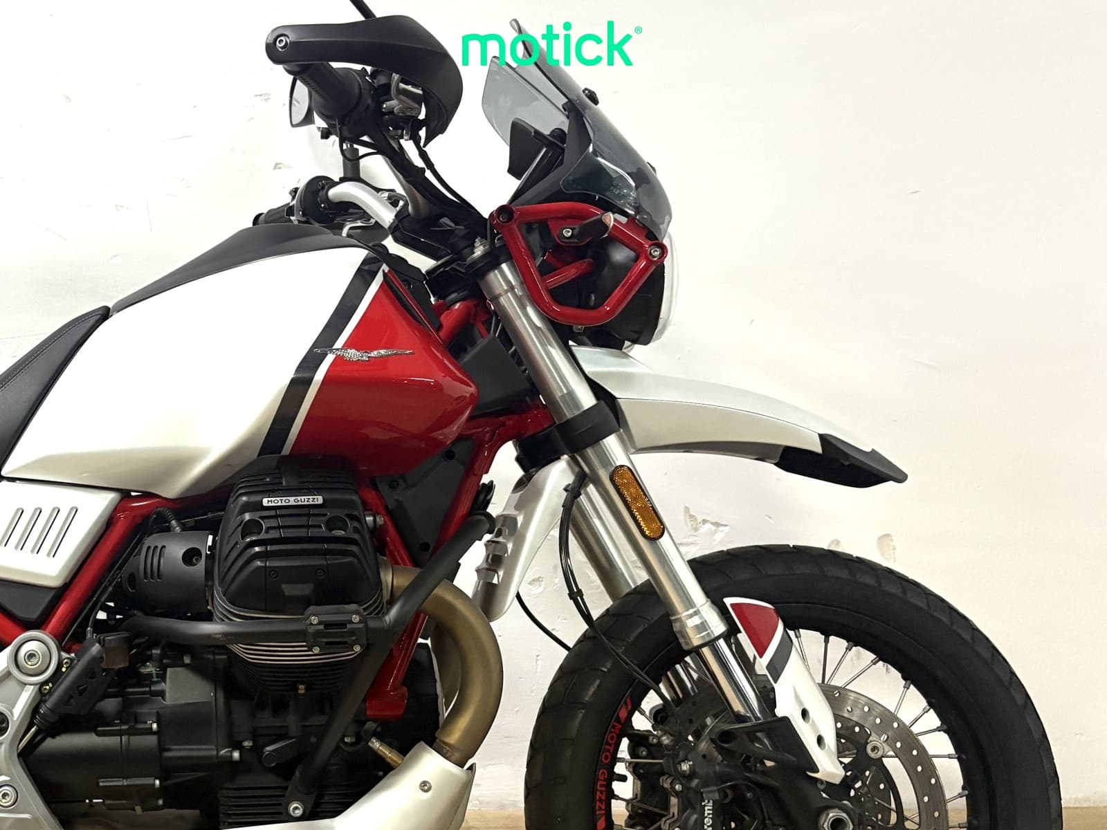 MOTO GUZZI V85 TT