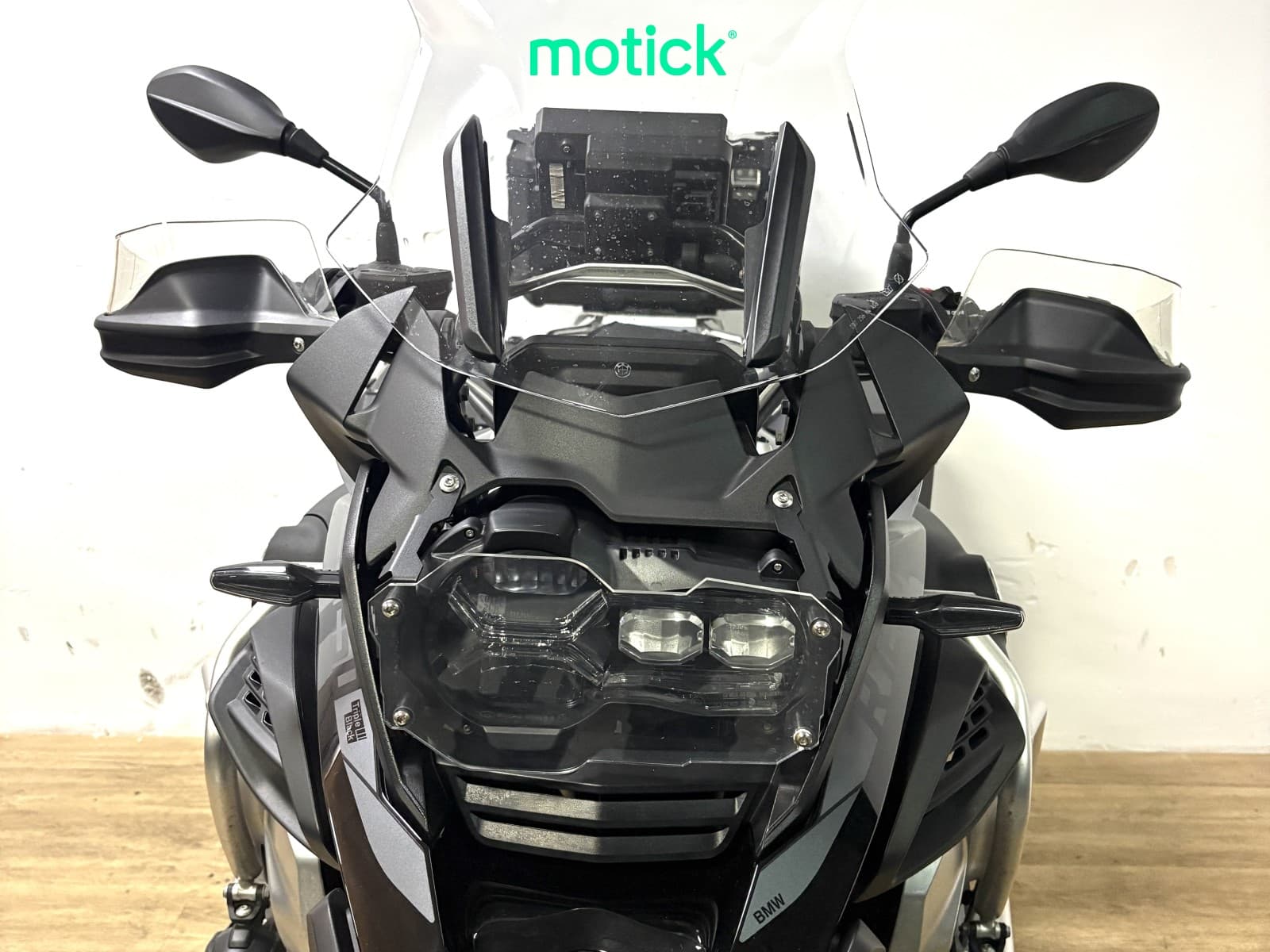 BMW R 1250 GS ADVENTURE TRIPLE BLACK (3MALETAS)+(4 PAQUETES)