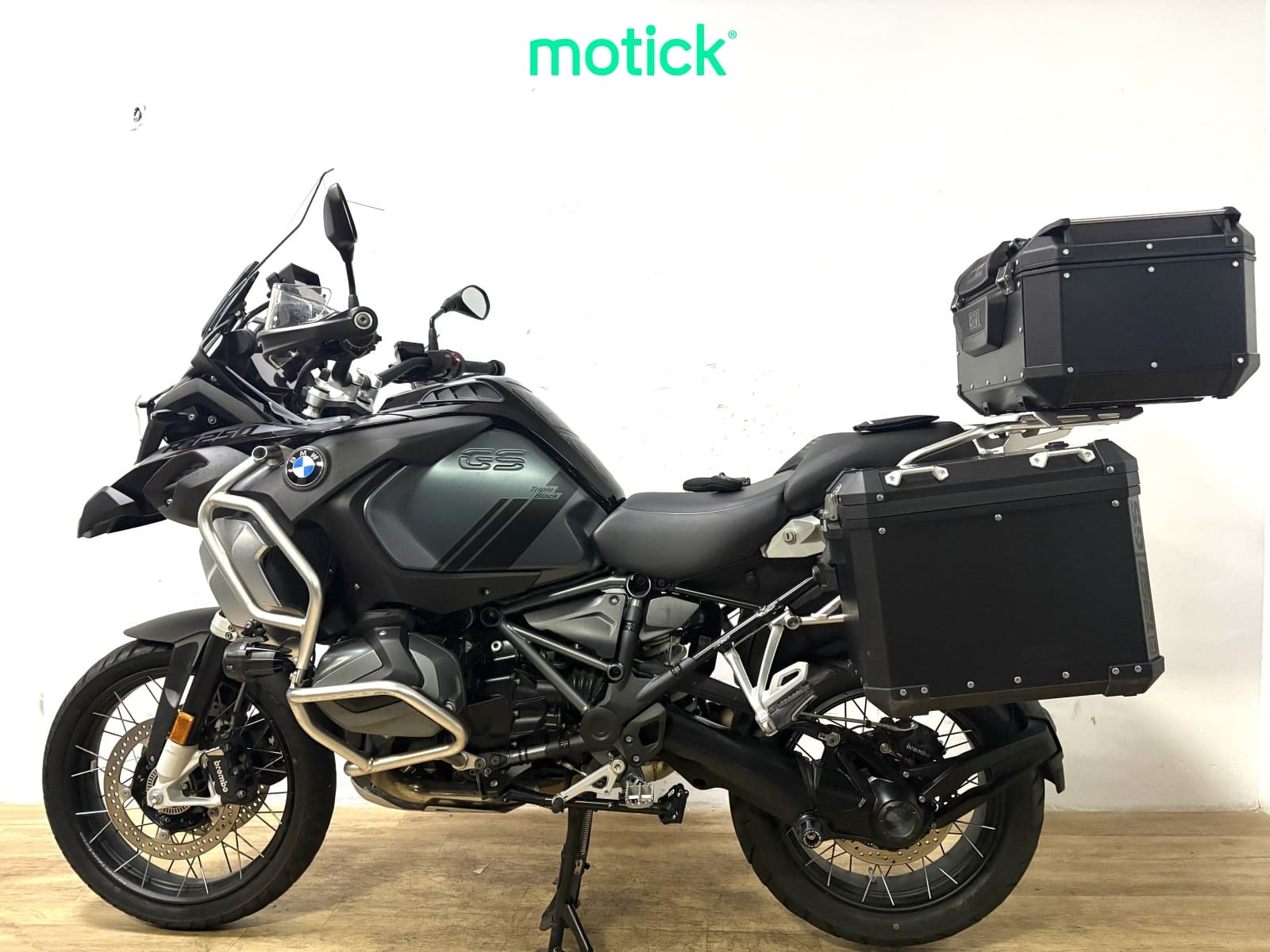 BMW R 1250 GS ADVENTURE TRIPLE BLACK (3MALETAS)+(4 PAQUETES)