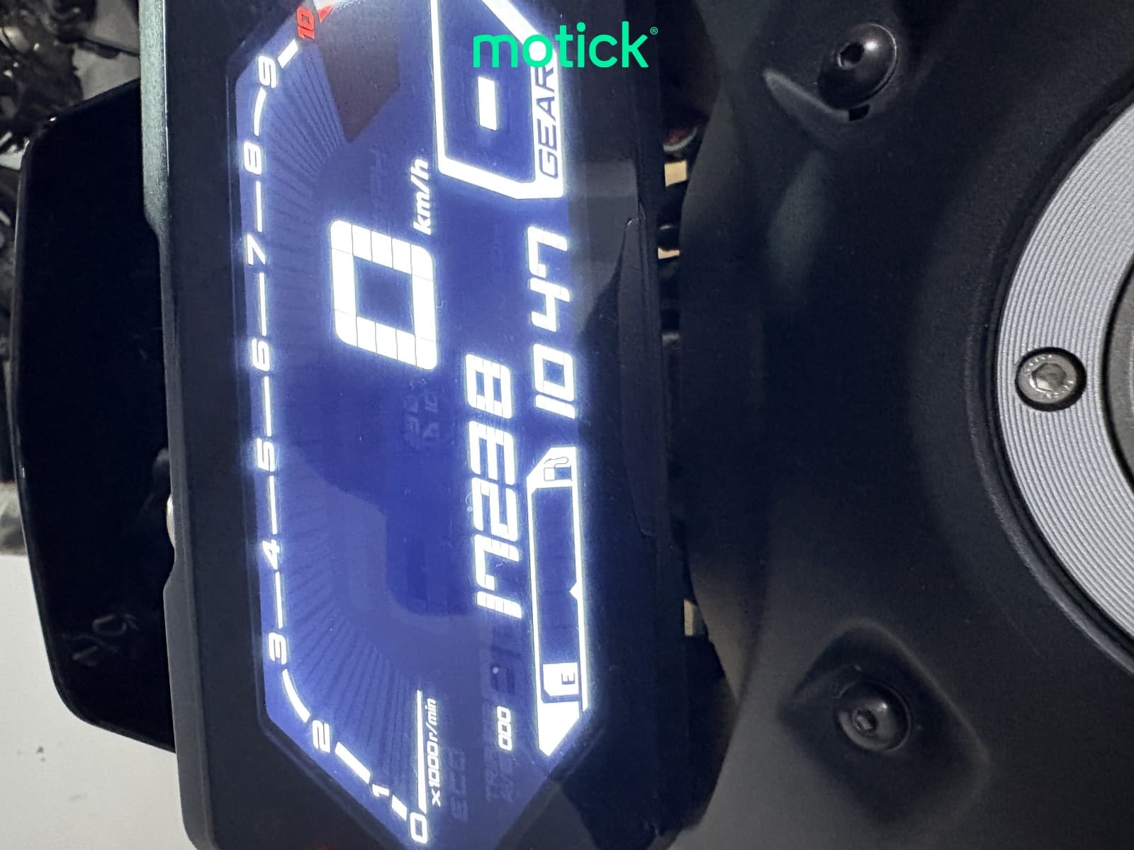 YAMAHA MT-07 (A2)