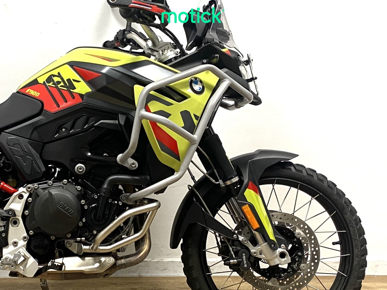 BMW F 900 GS (1 PACK)