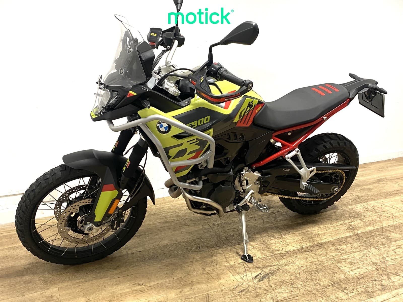 BMW F 900 GS (1 PACK)