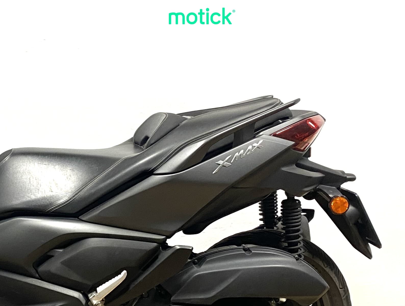 YAMAHA XMAX 125