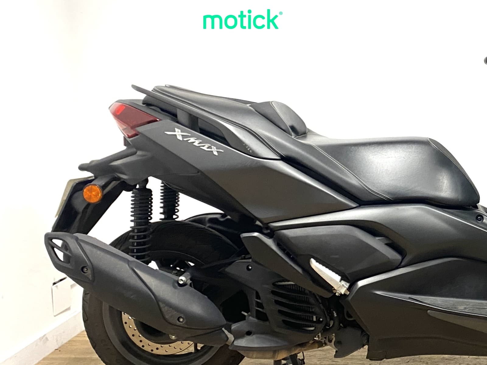 YAMAHA XMAX 125