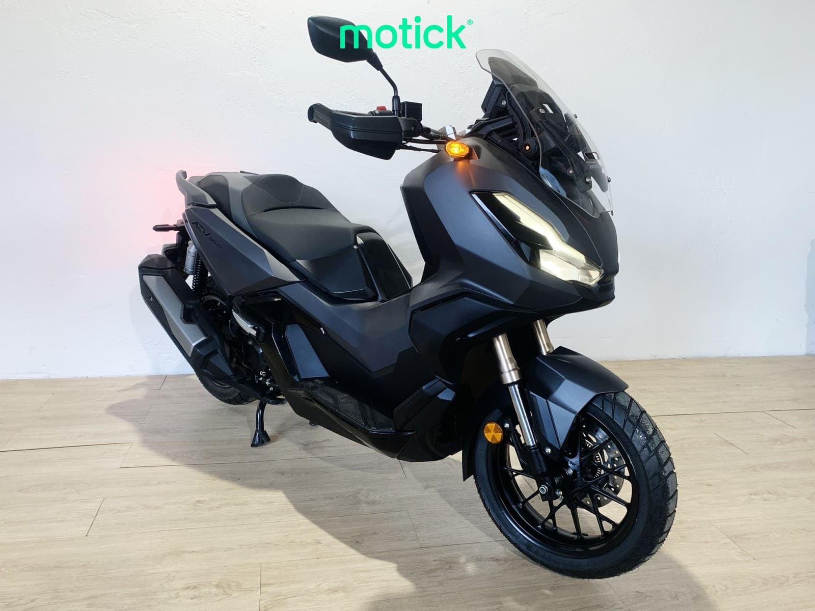 HONDA ADV 350