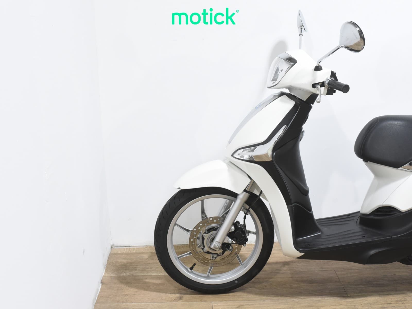 PIAGGIO LIBERTY 125 ( TOP CASE )