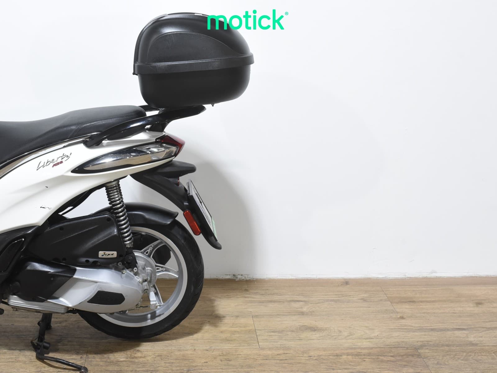 PIAGGIO LIBERTY 125 ( TOP CASE )