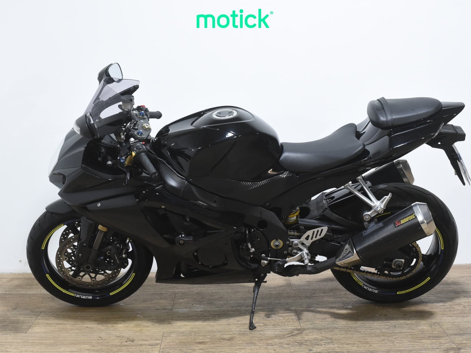 SUZUKI GSX R 1000