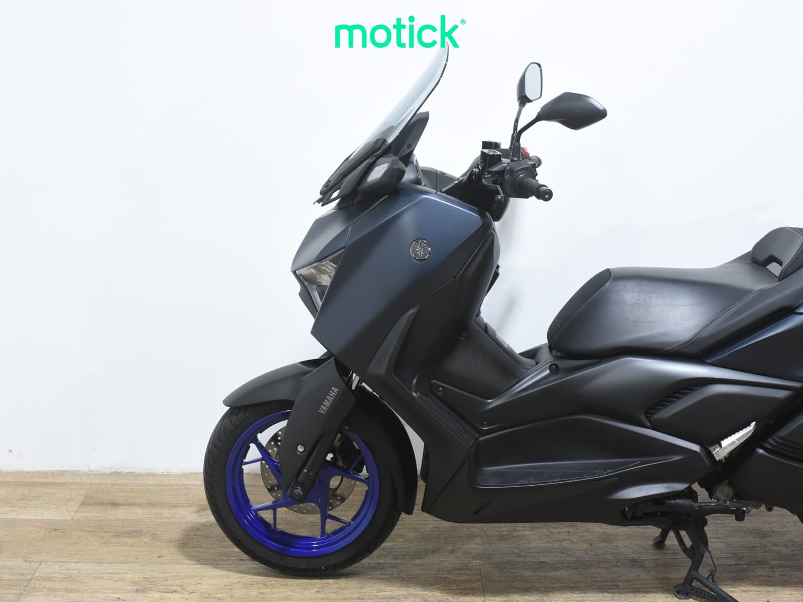 YAMAHA XMAX 300
