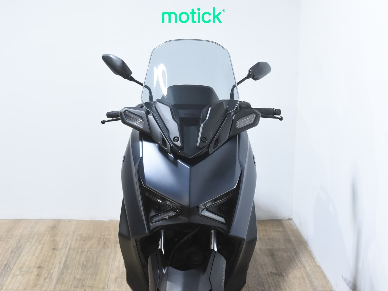 YAMAHA XMAX 300