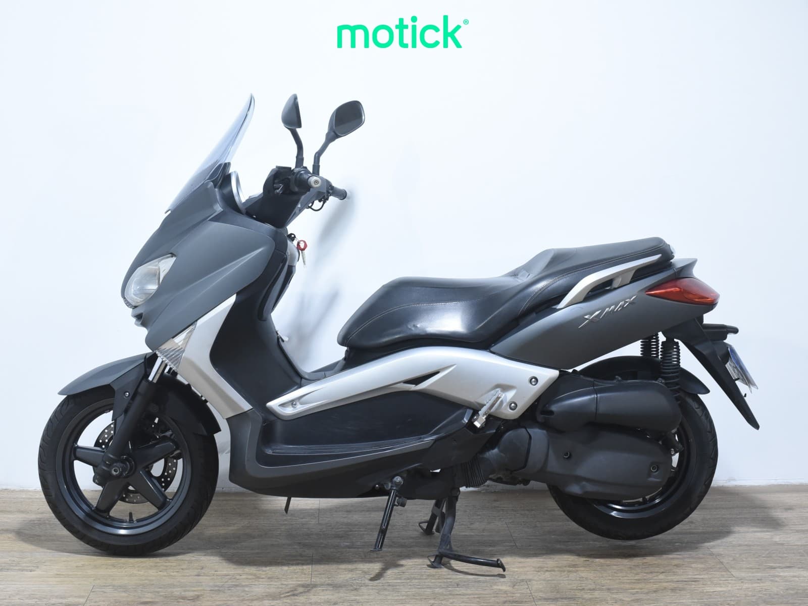 YAMAHA XMAX 125