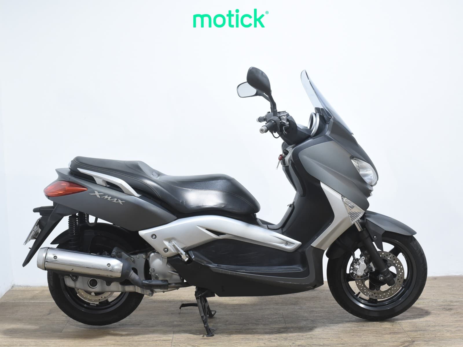 YAMAHA XMAX 125