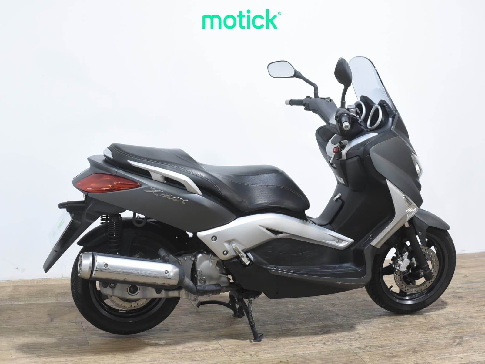 YAMAHA XMAX 125
