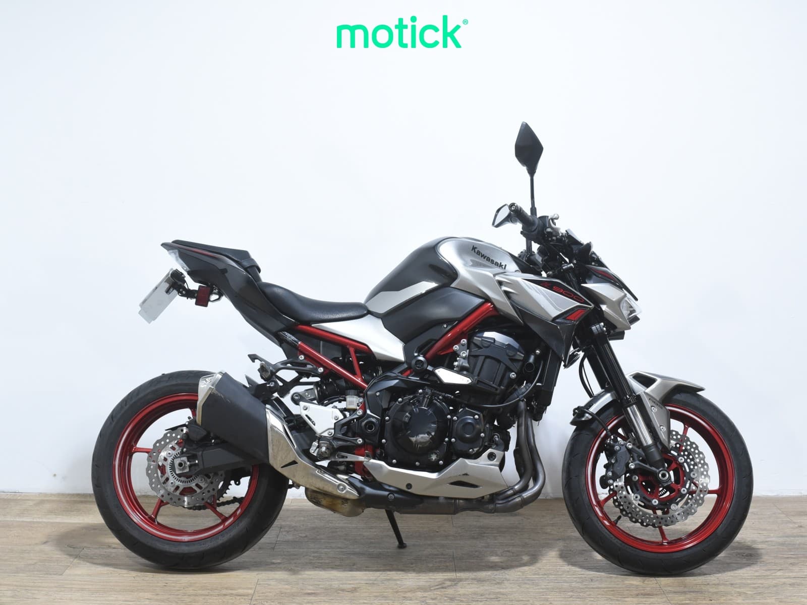 KAWASAKI Z 900 (E)(A2)