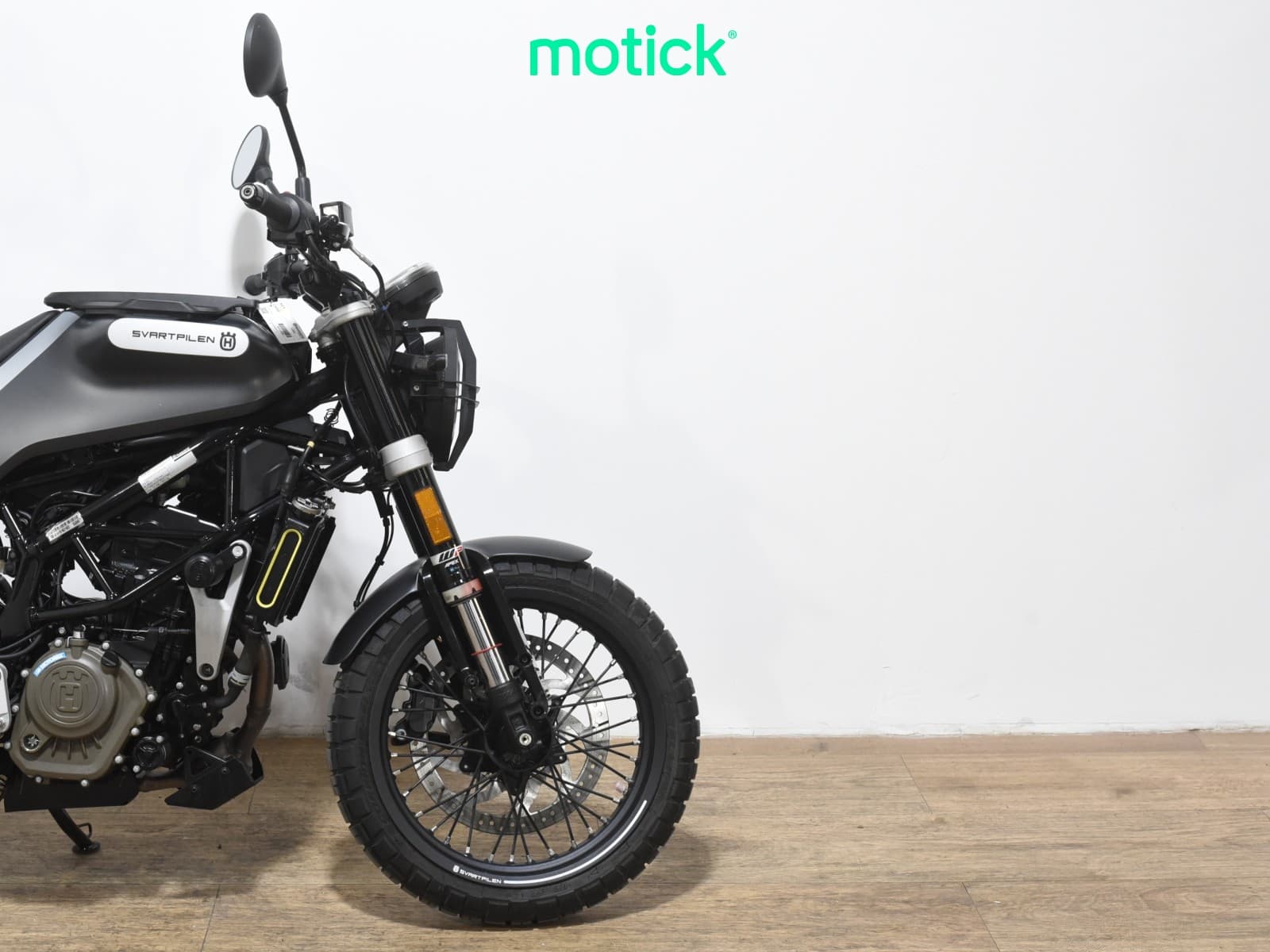 HUSQVARNA SVARTPILEN 125