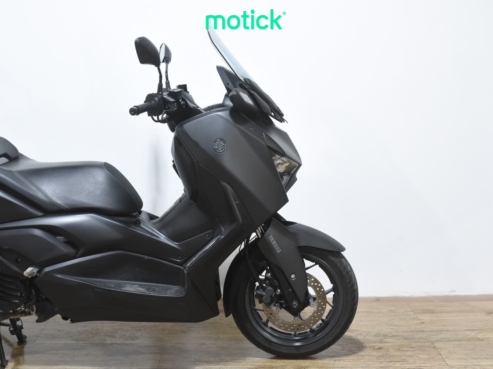YAMAHA XMAX 125