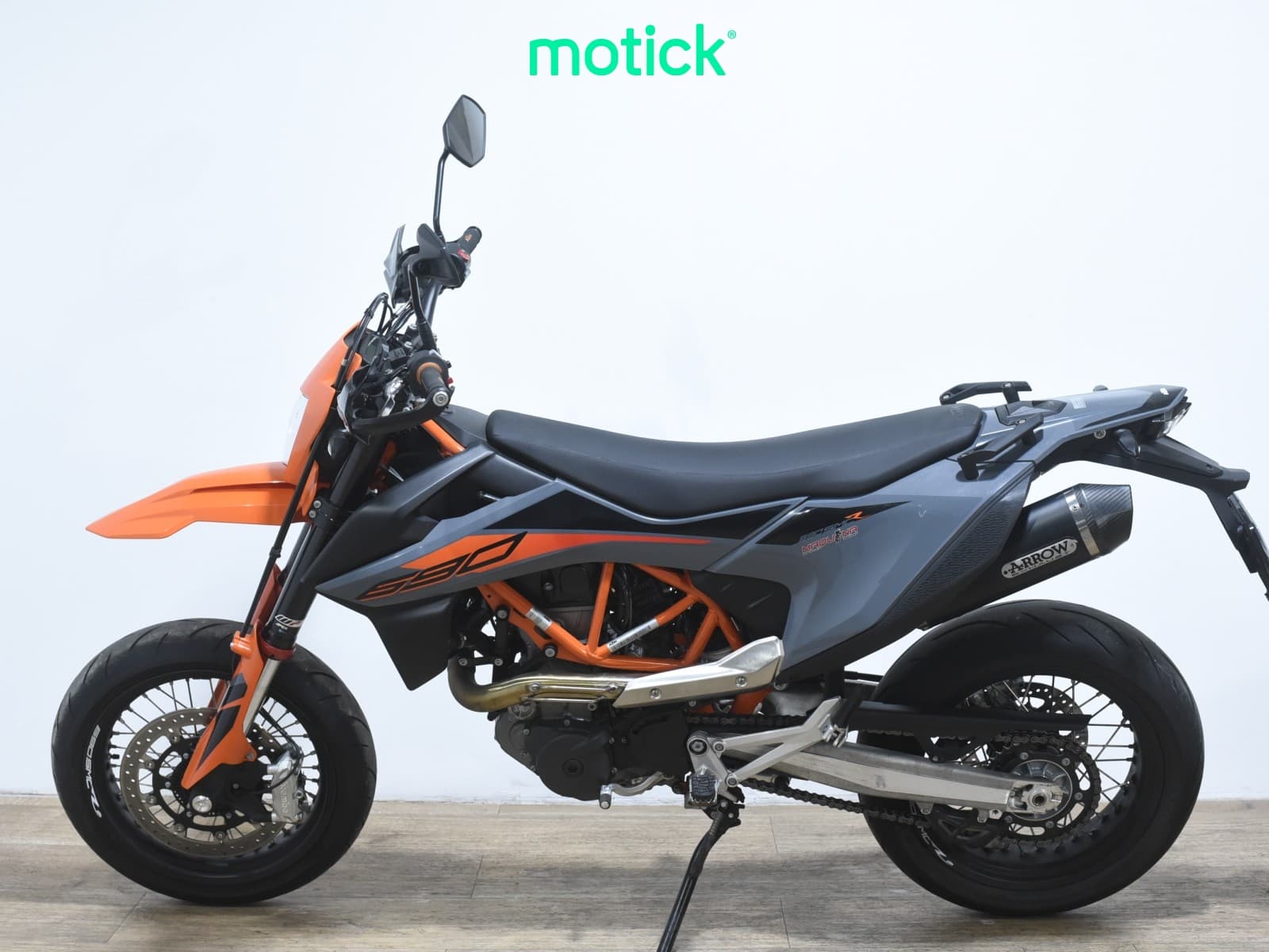 KTM 690 SMC R ( ARROW HOMOLAGADO)