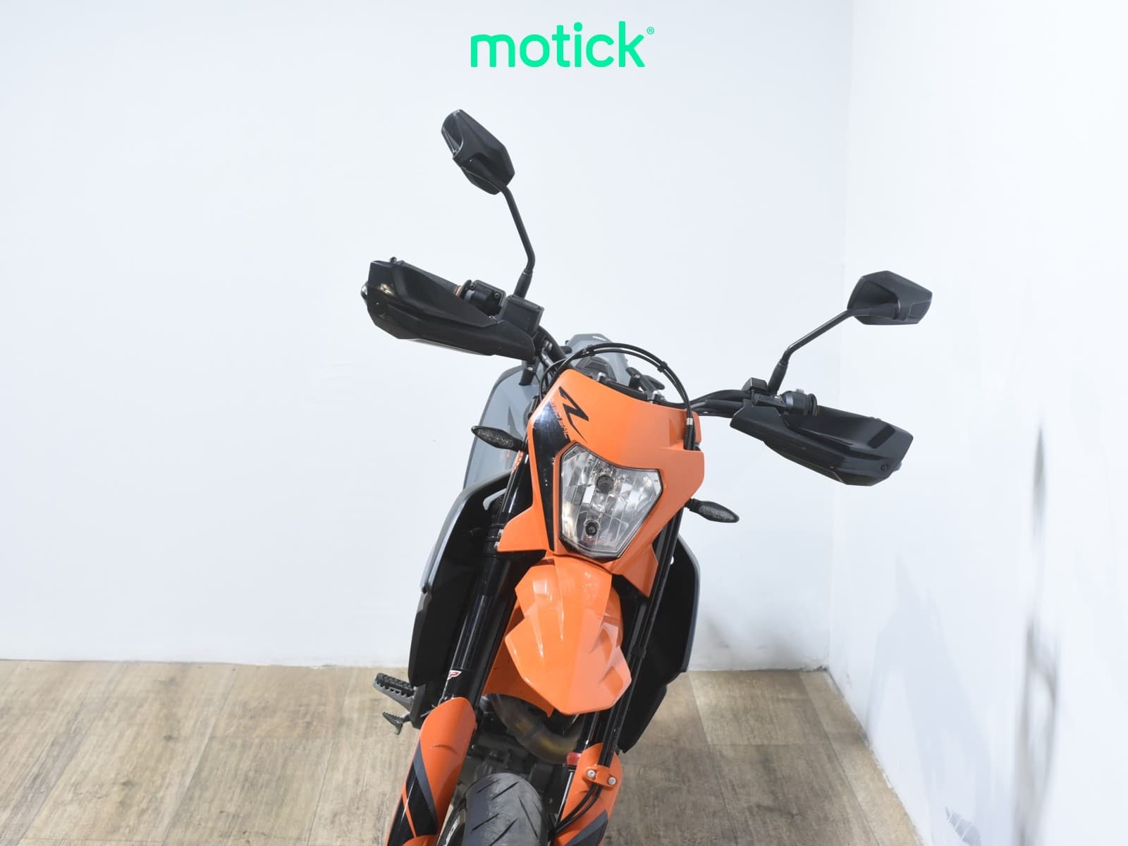 KTM 690 SMC R ( ARROW HOMOLAGADO)