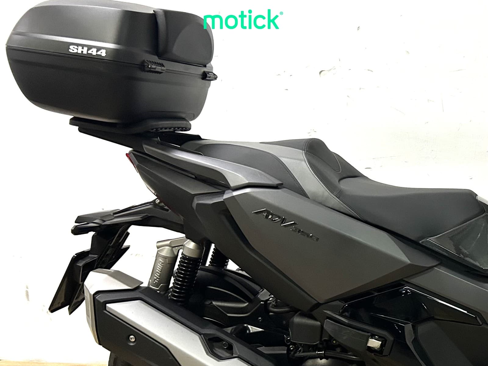HONDA ADV 350 (TOP CASE)