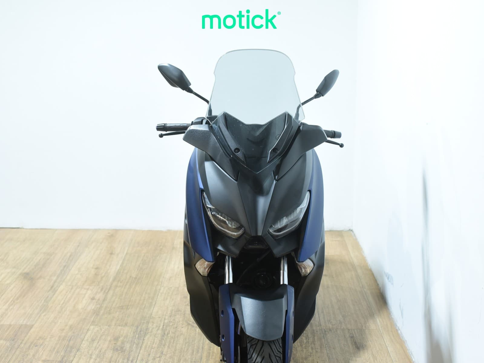 YAMAHA XMAX 300