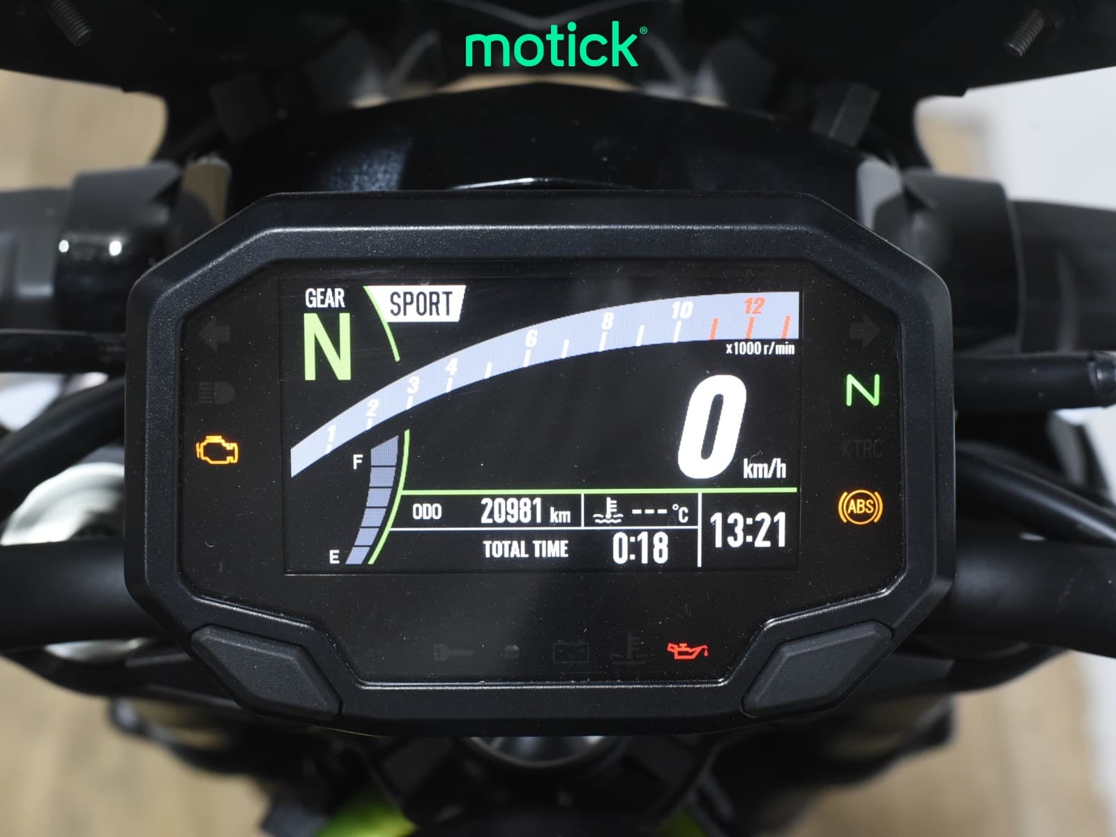 KAWASAKI Z 900 (FULL) ( A )(IVA DEDUCIBLE)