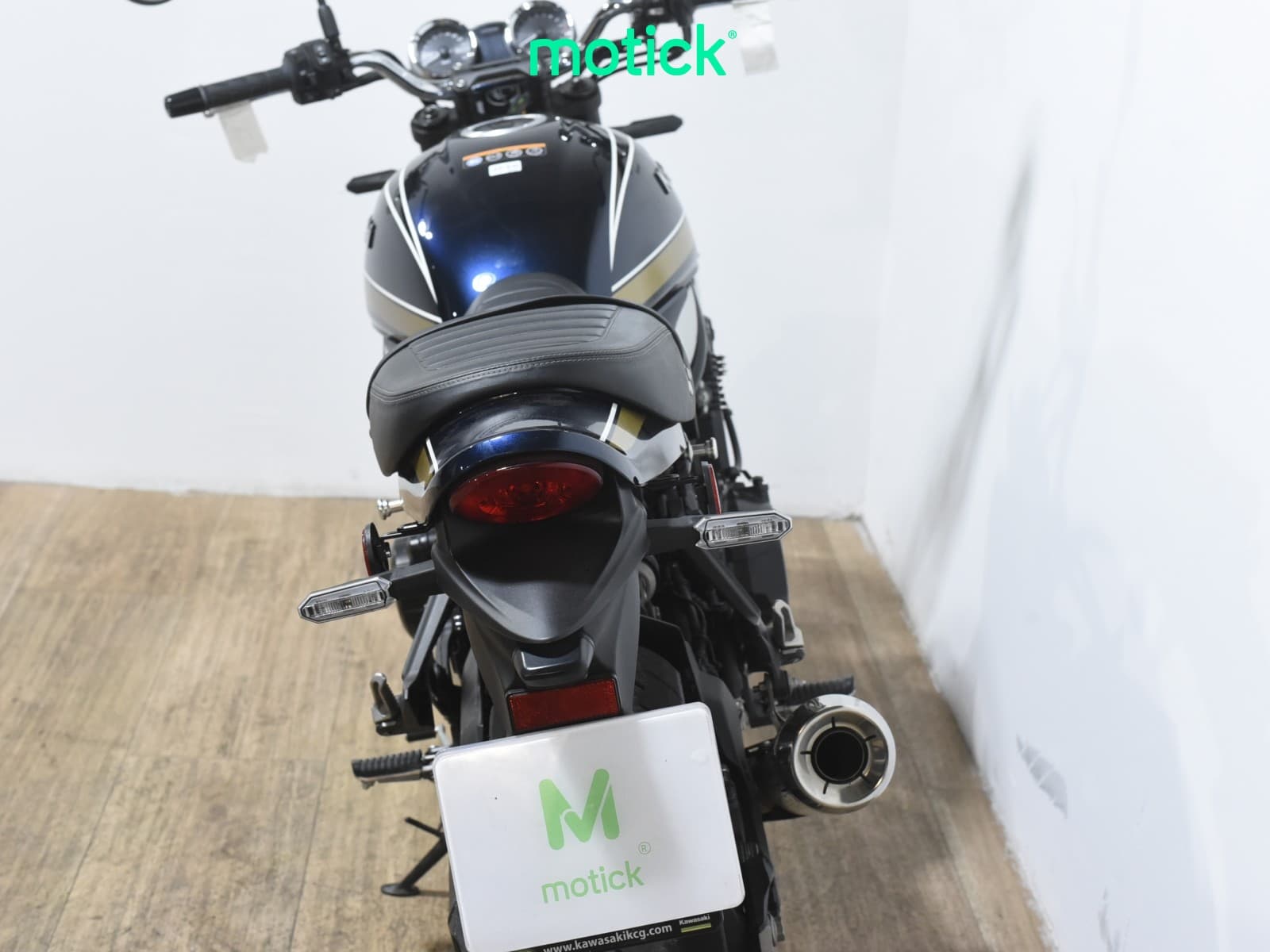KAWASAKI Z 900 RS (FULL)