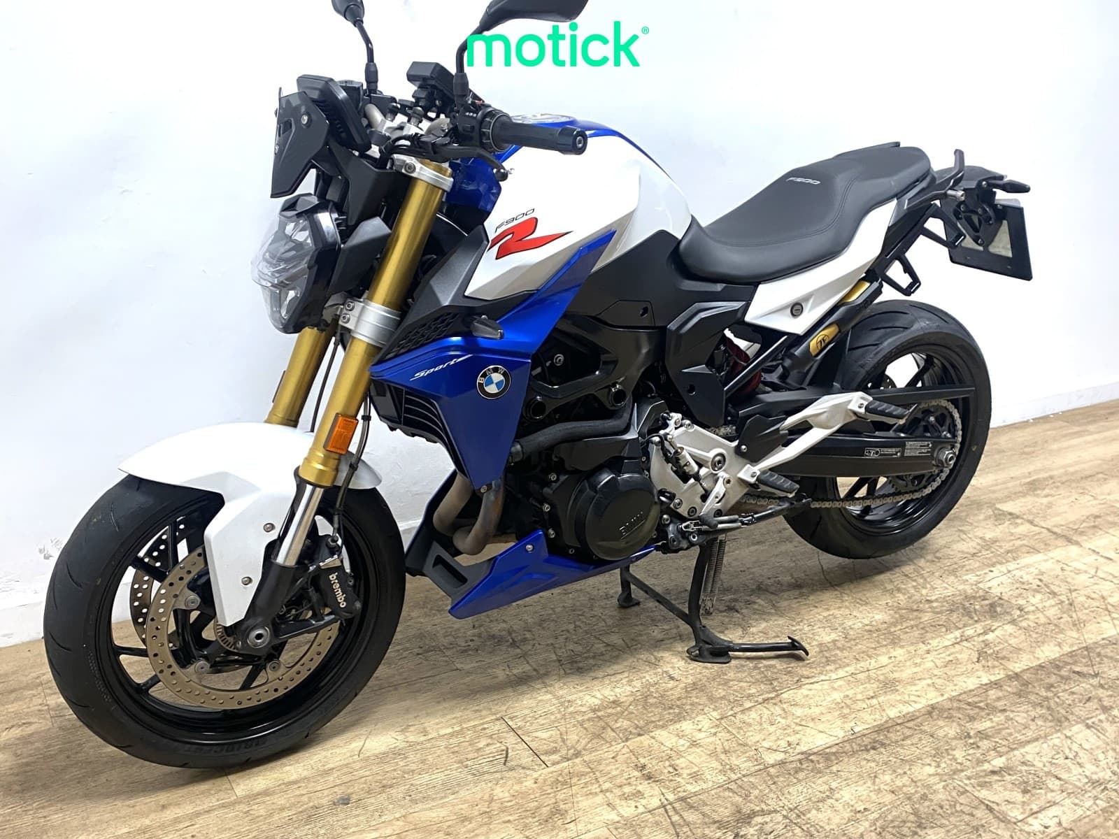 BMW F 900 R (4 PAQUETES)