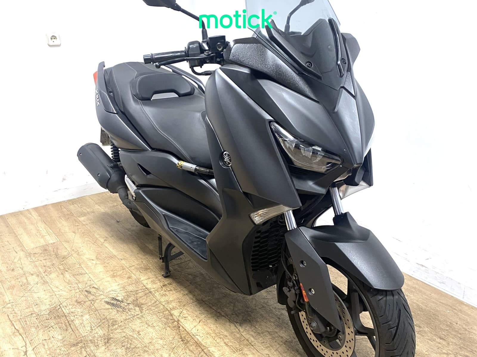 YAMAHA XMAX 125