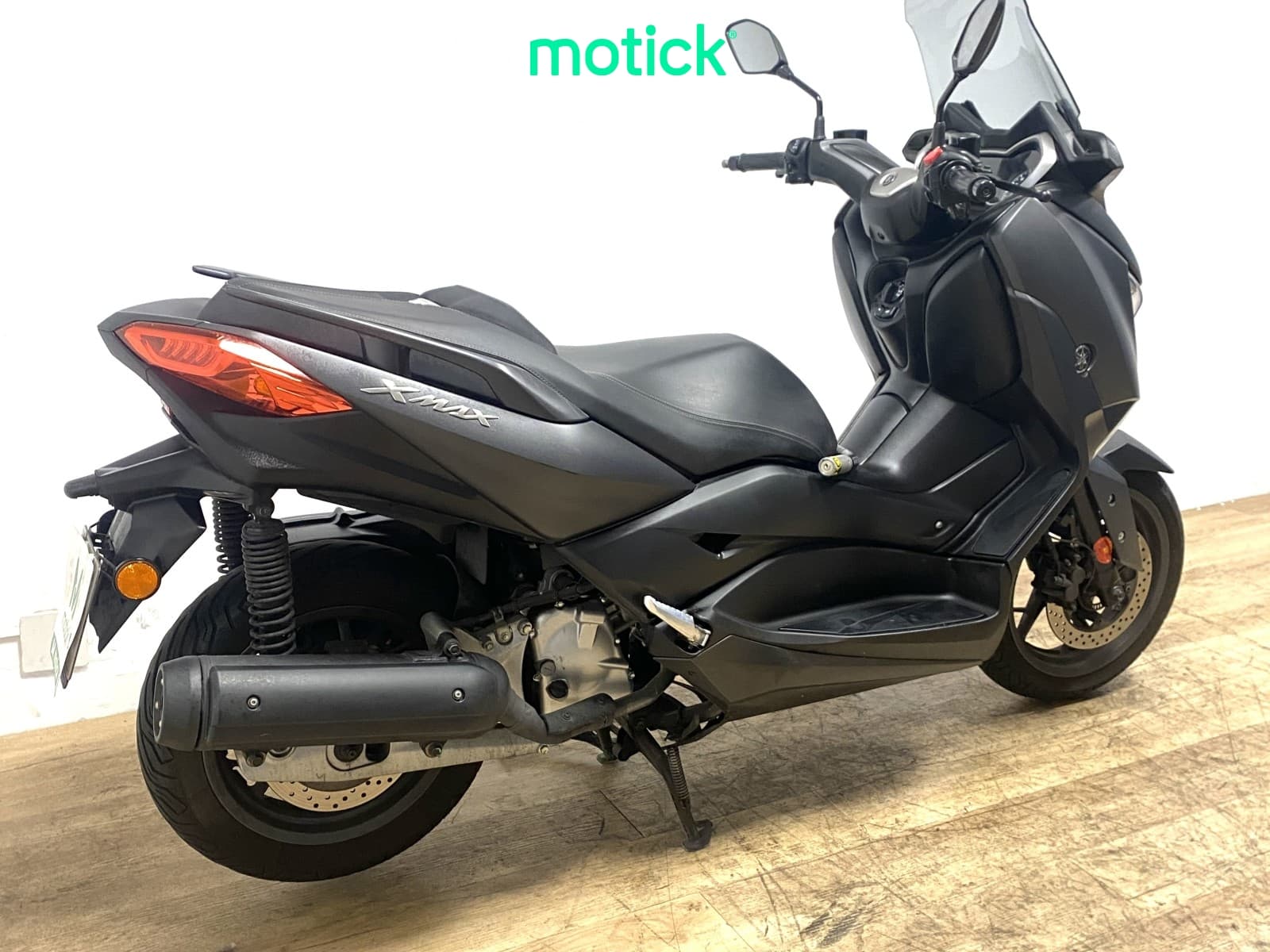 YAMAHA XMAX 125