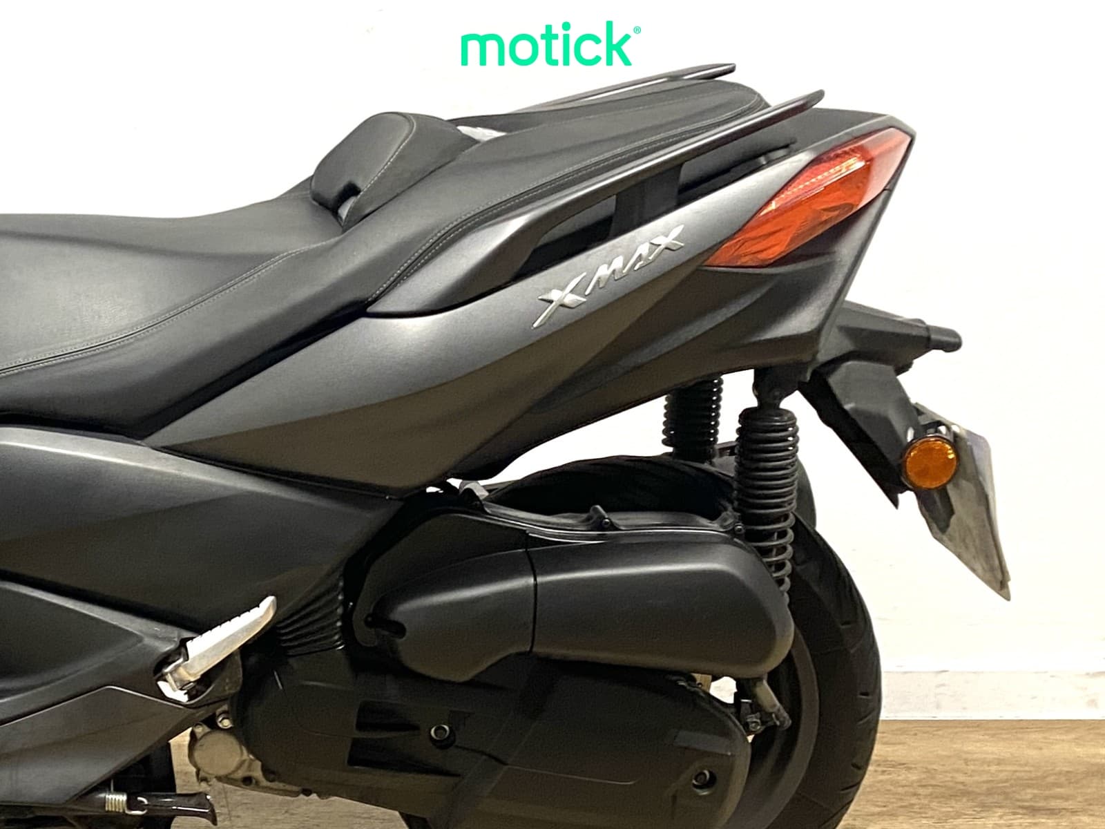 YAMAHA XMAX 125