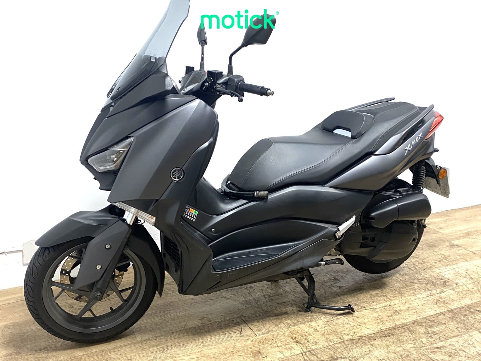 YAMAHA XMAX 125
