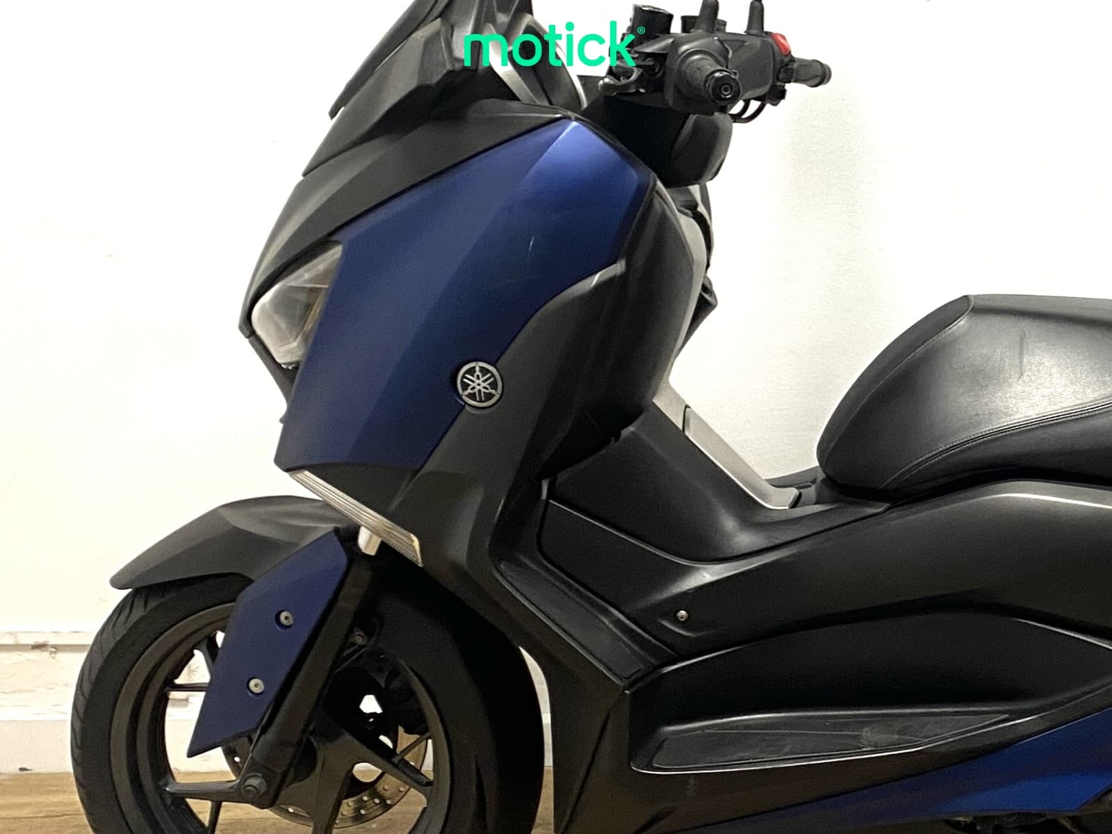 YAMAHA XMAX 125