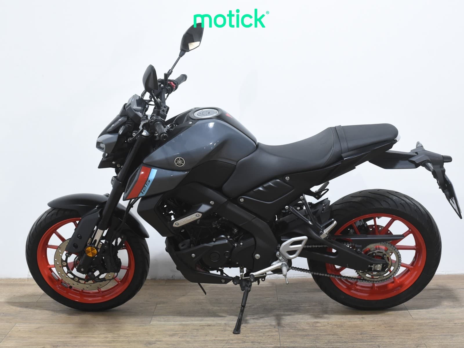 YAMAHA MT-125