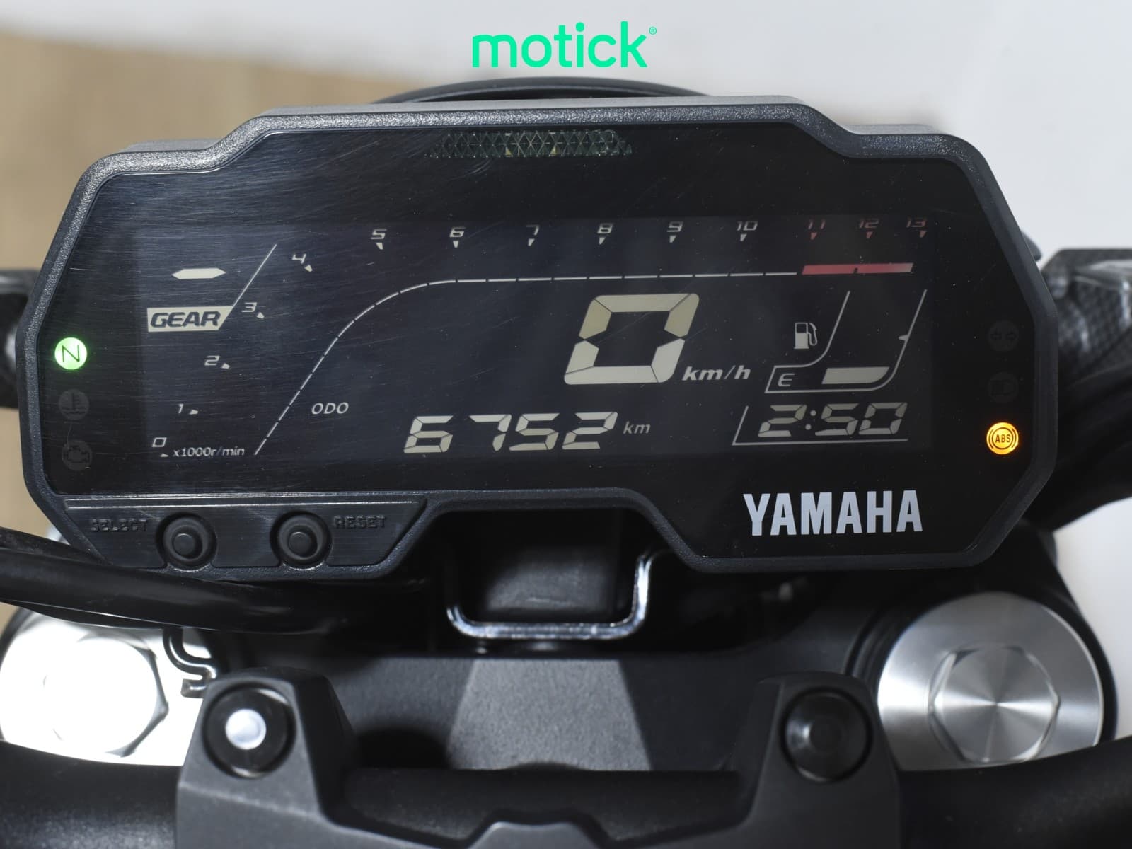 YAMAHA MT-125