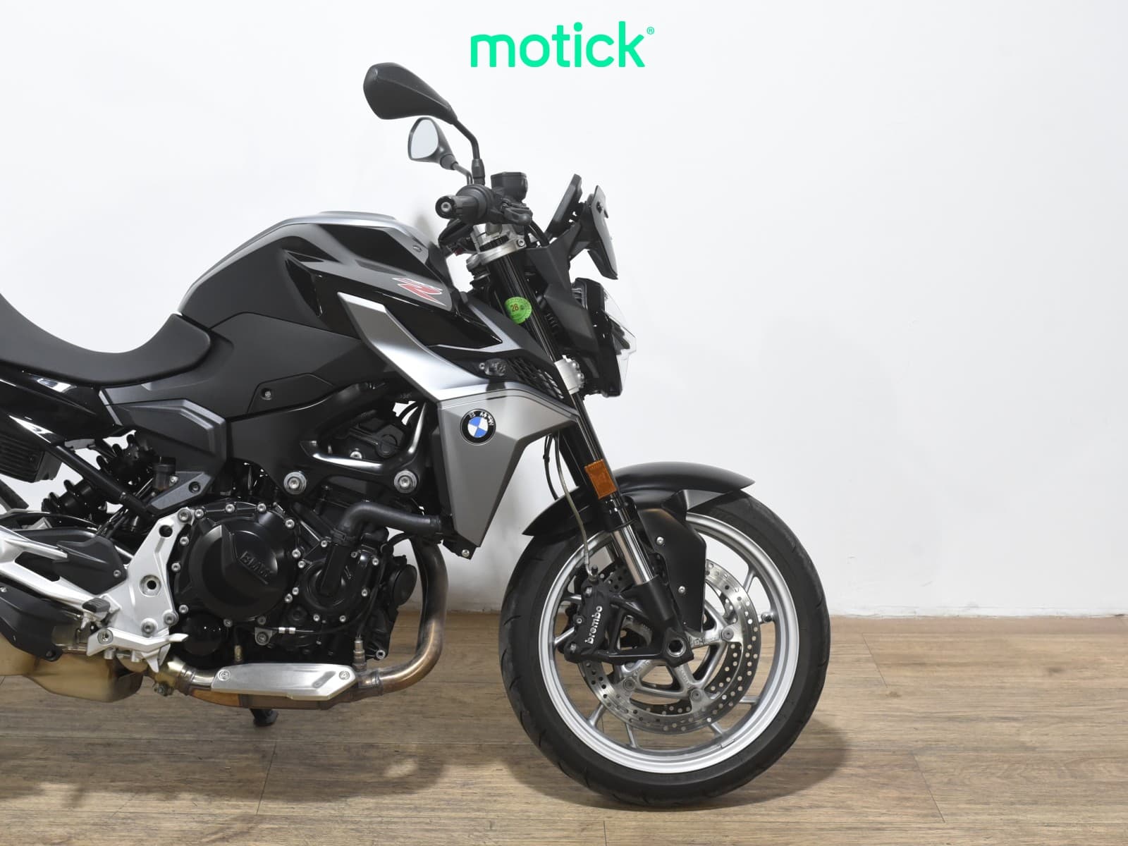BMW F 900 R (ABS)