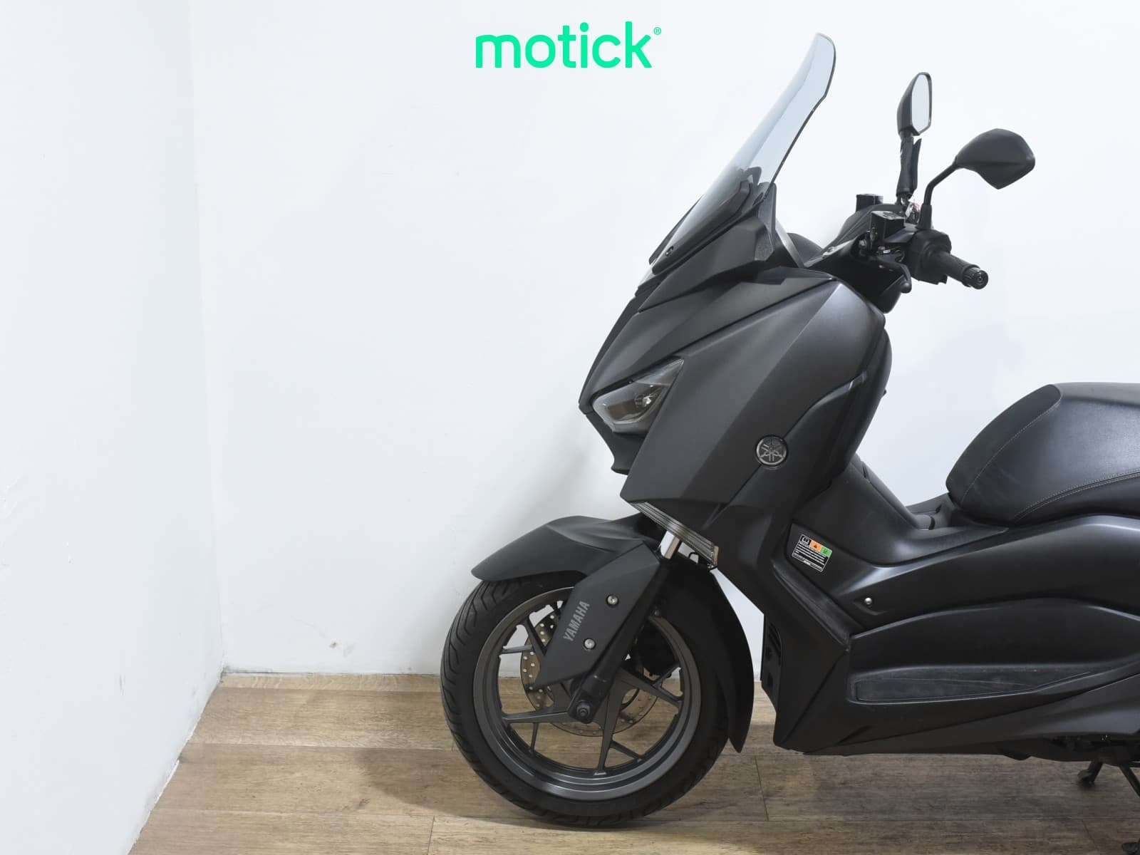 YAMAHA XMAX 300