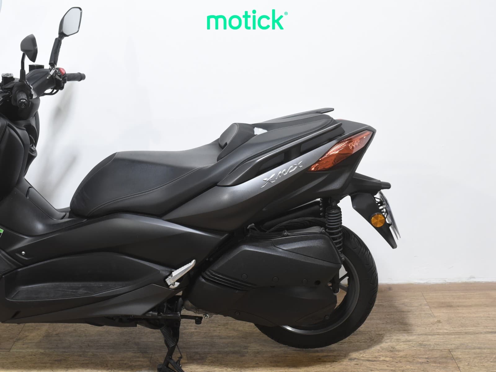 YAMAHA XMAX 300