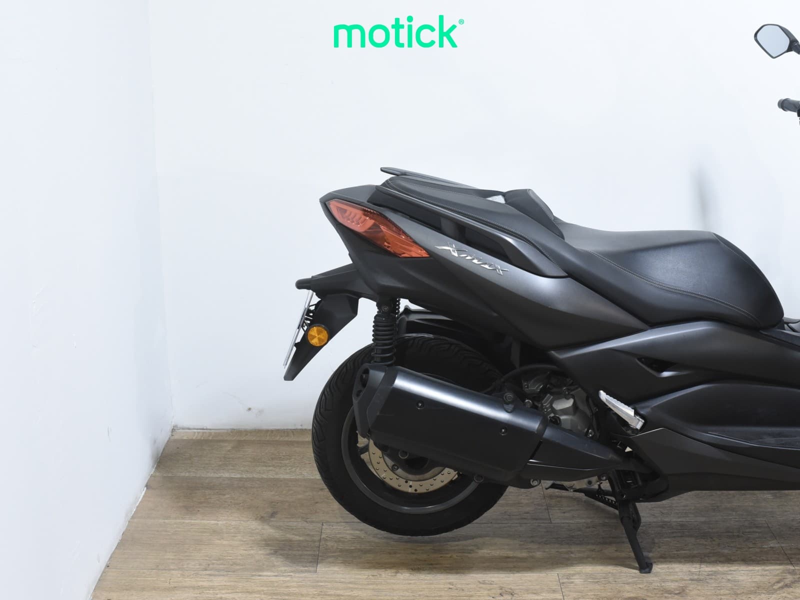 YAMAHA XMAX 300