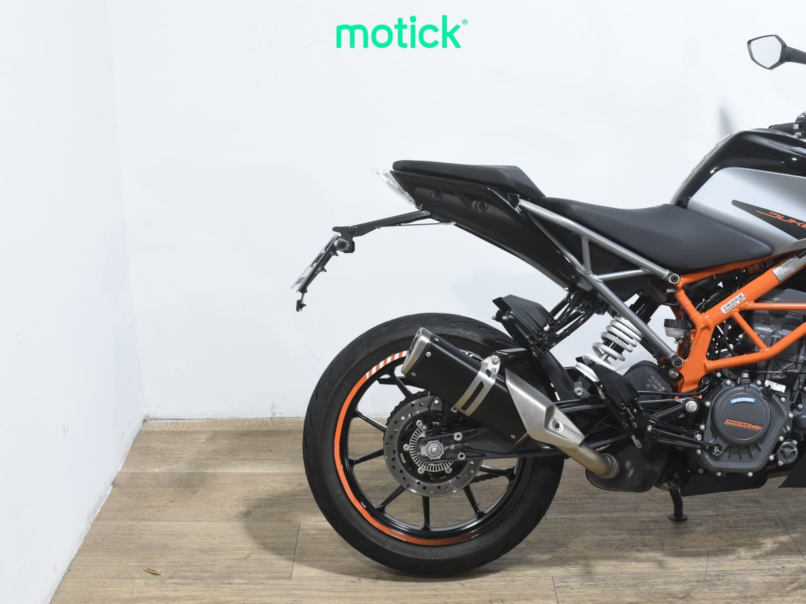 KTM DUKE 125
