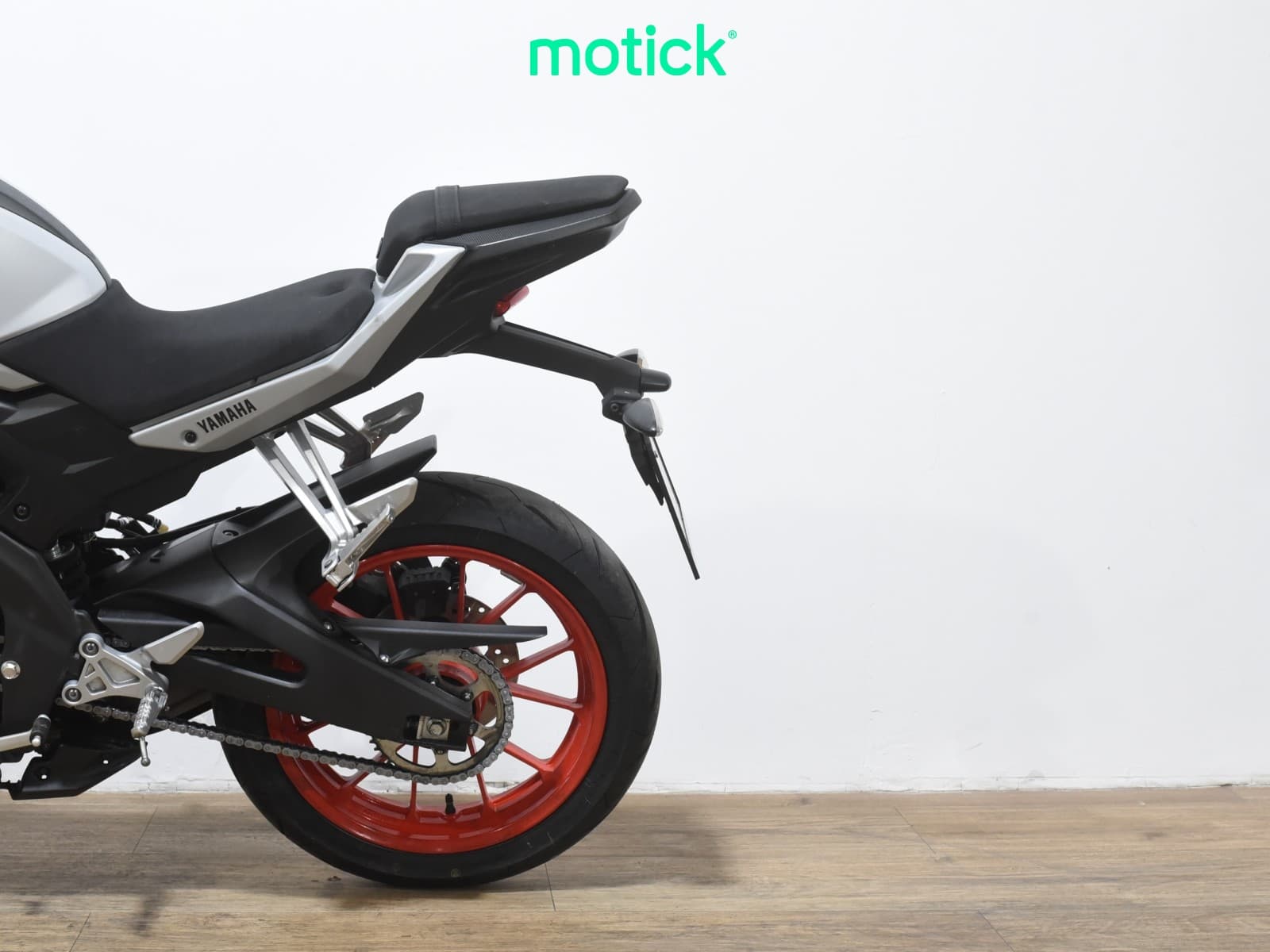 YAMAHA MT-125