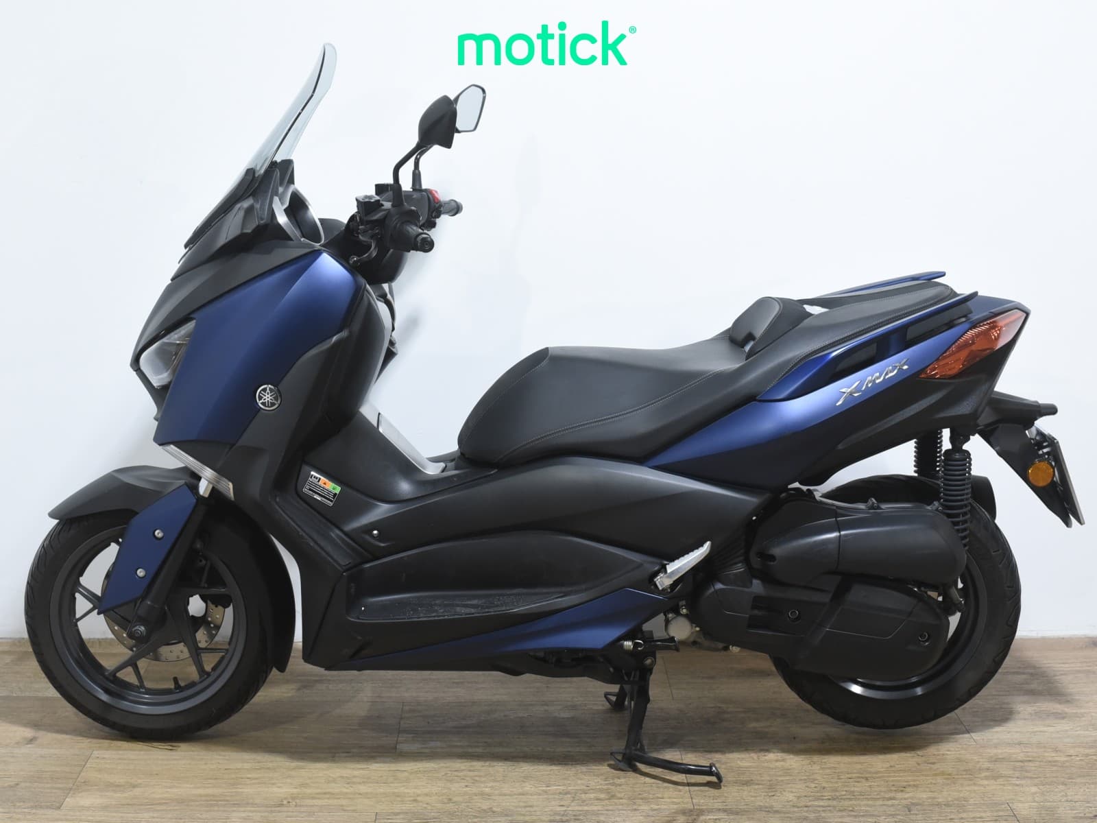 YAMAHA XMAX 125